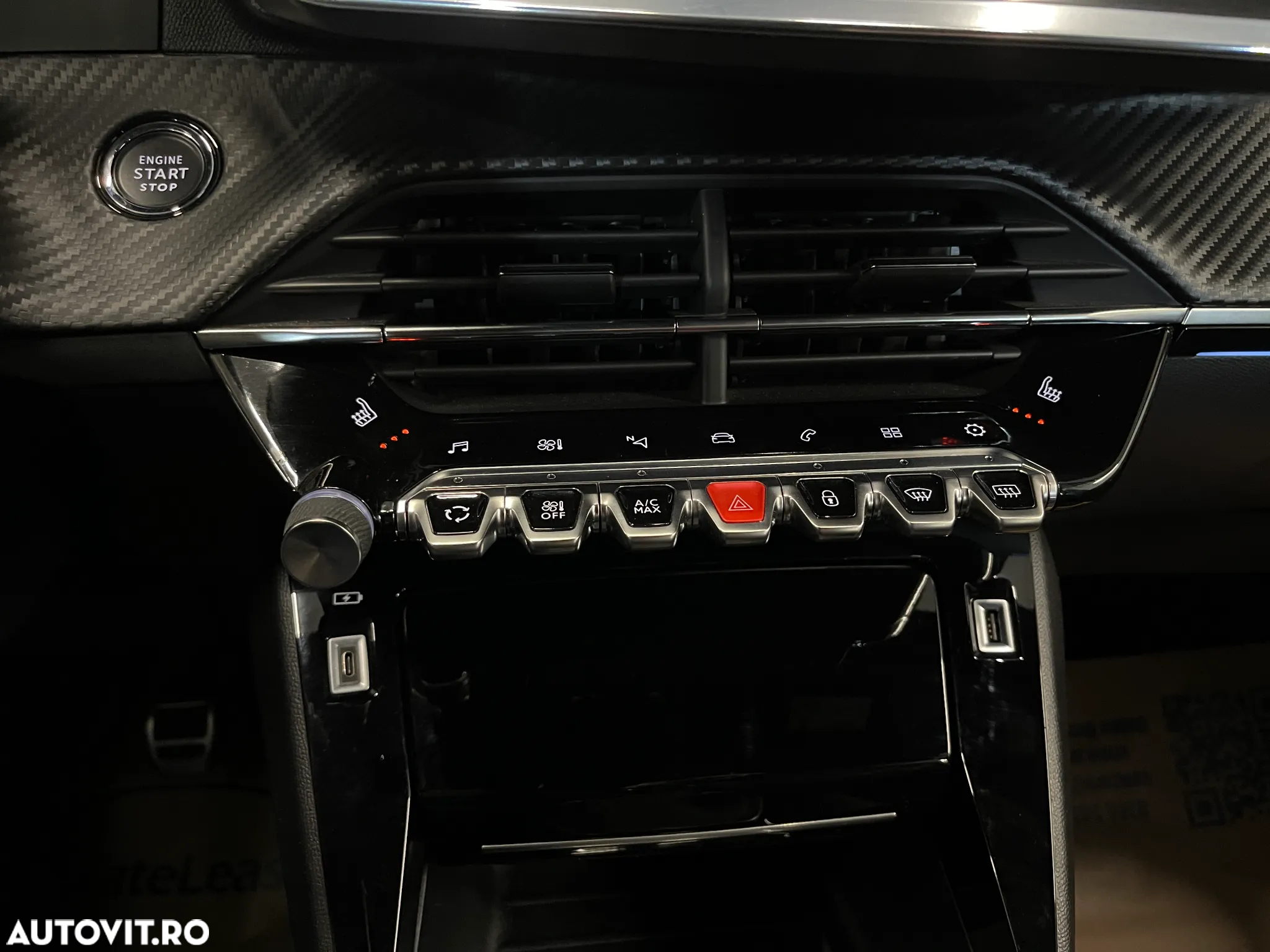 Peugeot 2008 1.2 PureTech BVM6 STT GT - 25