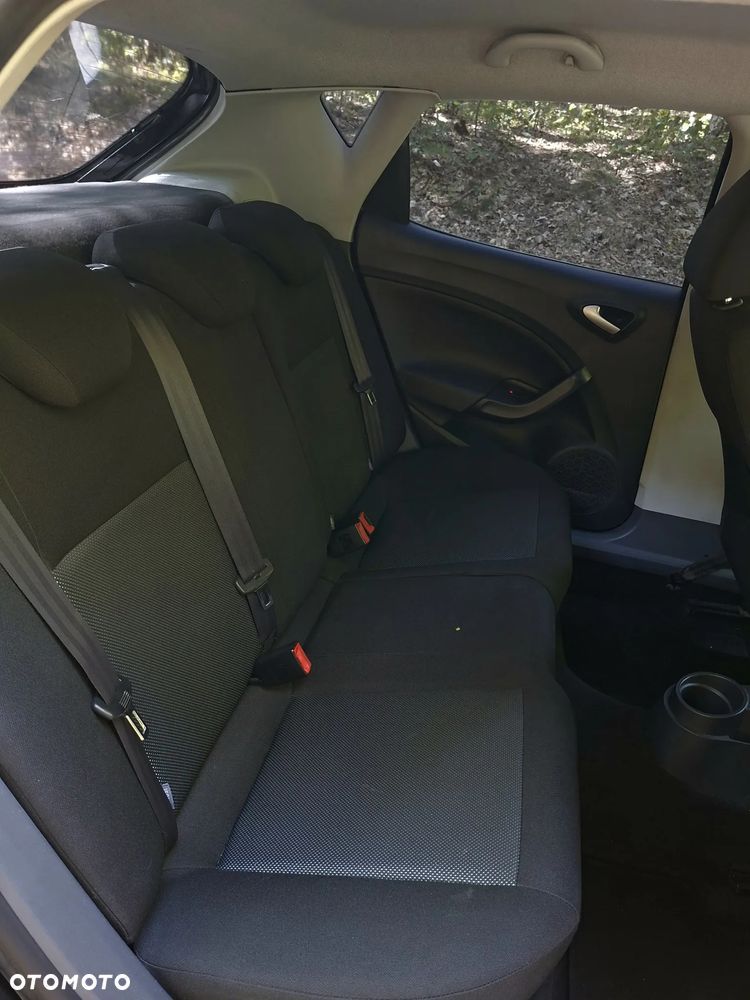 Seat Ibiza 1.6 16V Sport - 9