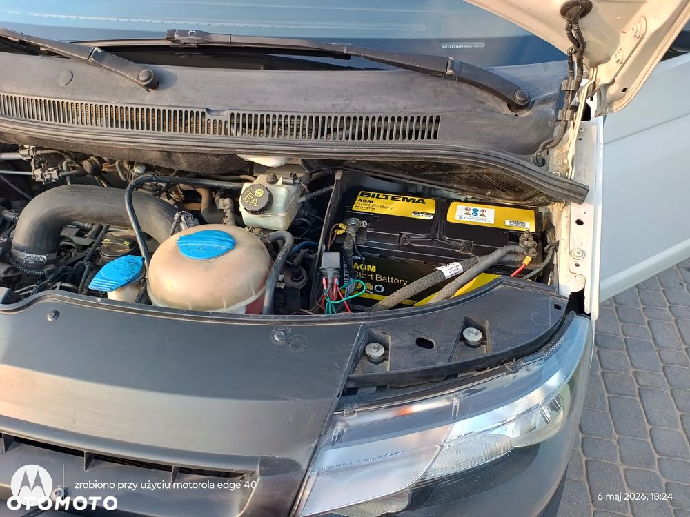 Volkswagen Transporter - 22
