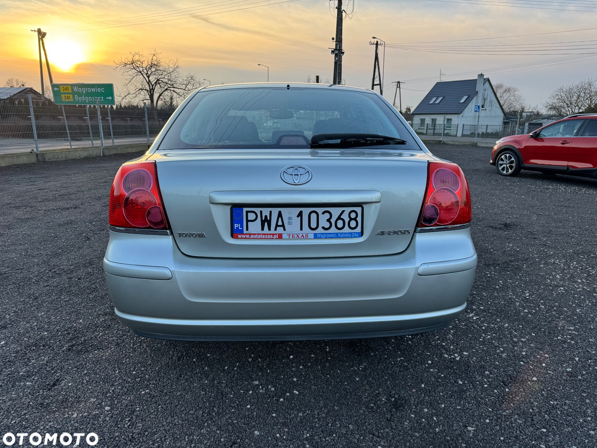 Toyota Avensis 1.8 VVT-i Sol - 7