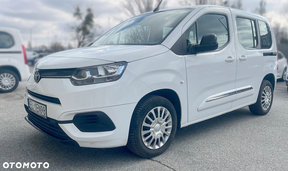 Toyota Proace City Verso 1.5 D-4D Family - 1