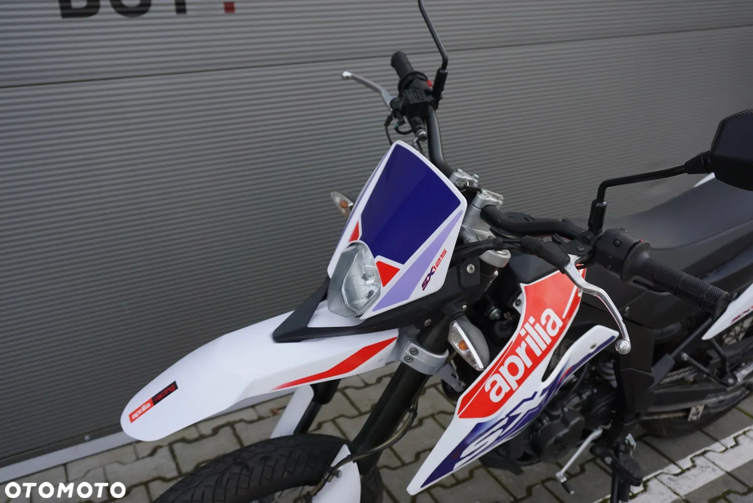 Aprilia SX - 16