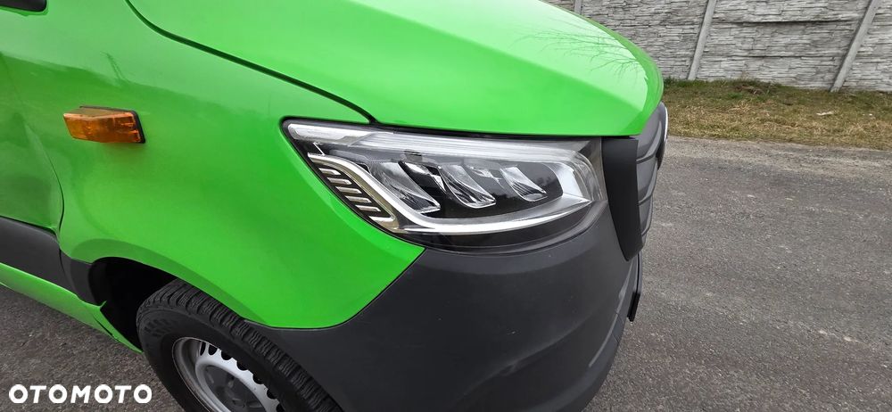 Mercedes-Benz Sprinter 907.221 - 20