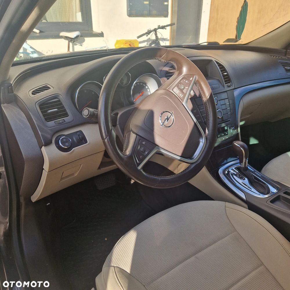 Opel Insignia 2.0 CDTI Sport - 4