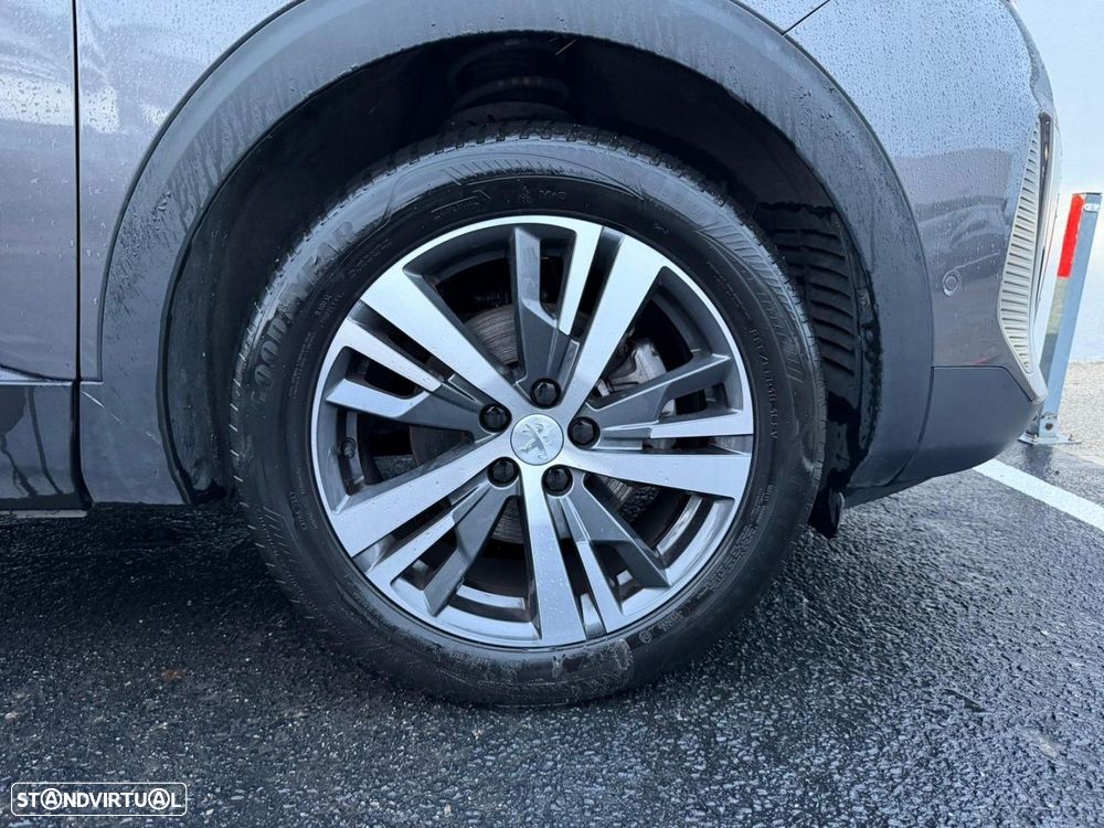 Peugeot 5008 1.5 BlueHDi Allure EAT8 - 9