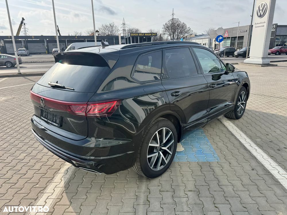 Volkswagen Touareg 3.0 V6 TDI SCR 4Motion Automatik R-Line - 4