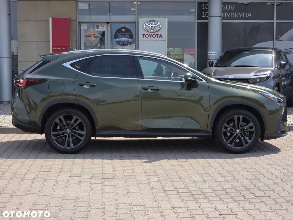 Lexus NX - 8