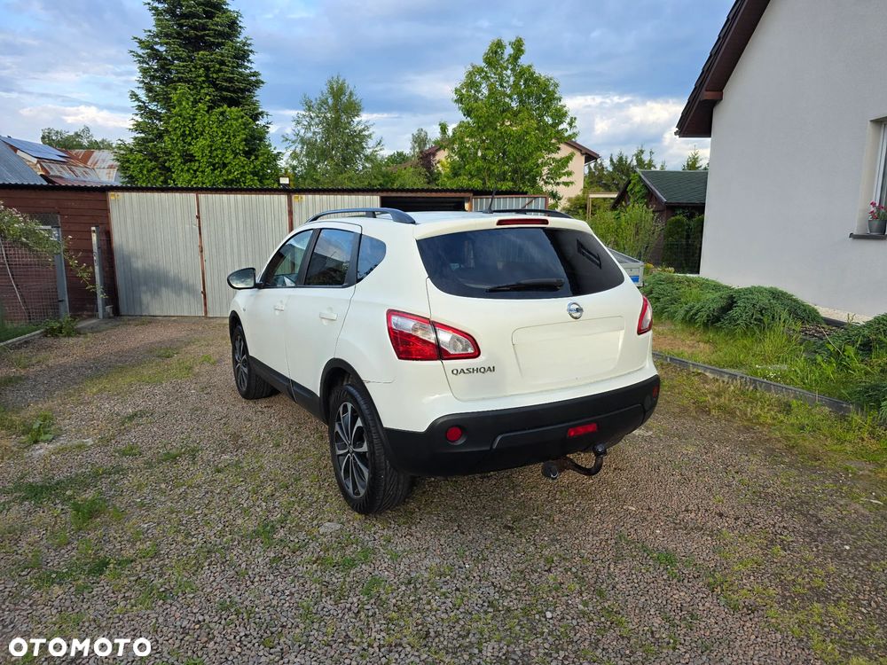 Nissan Qashqai 1.6 360 - 5