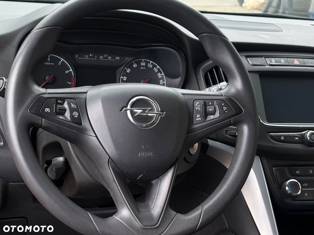 Opel Zafira - 12
