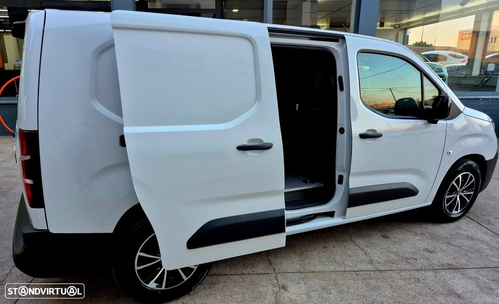 Opel Combo E-CARGO (XL) LONGA 3 LUGARES 54 KWH - 10