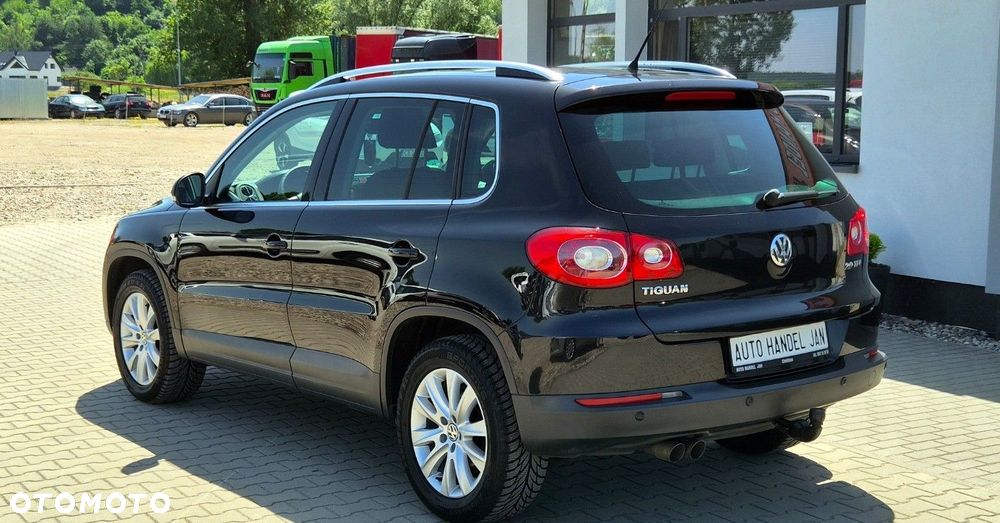 Volkswagen Tiguan - 14