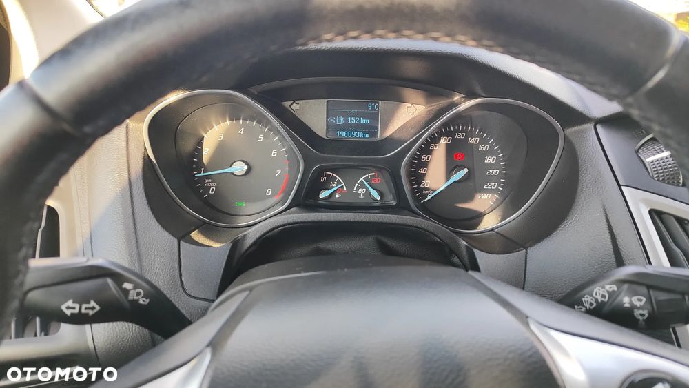 Ford Focus 1.6 Ambiente - 29