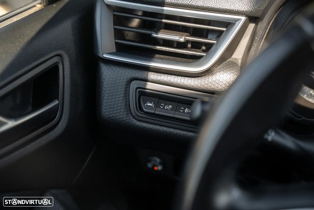 Renault Clio 1.0 TCe Evolution Bi-Fuel - 10