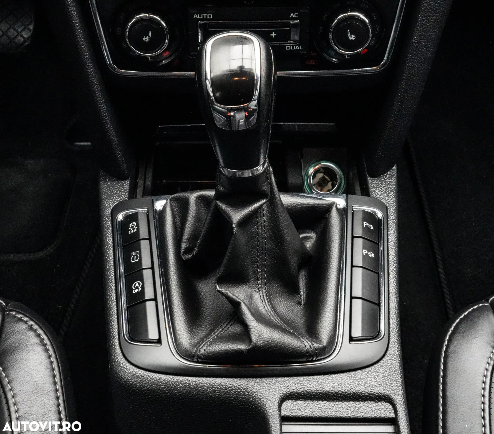 Skoda Superb Combi 1.6 TDI Elegance - 20