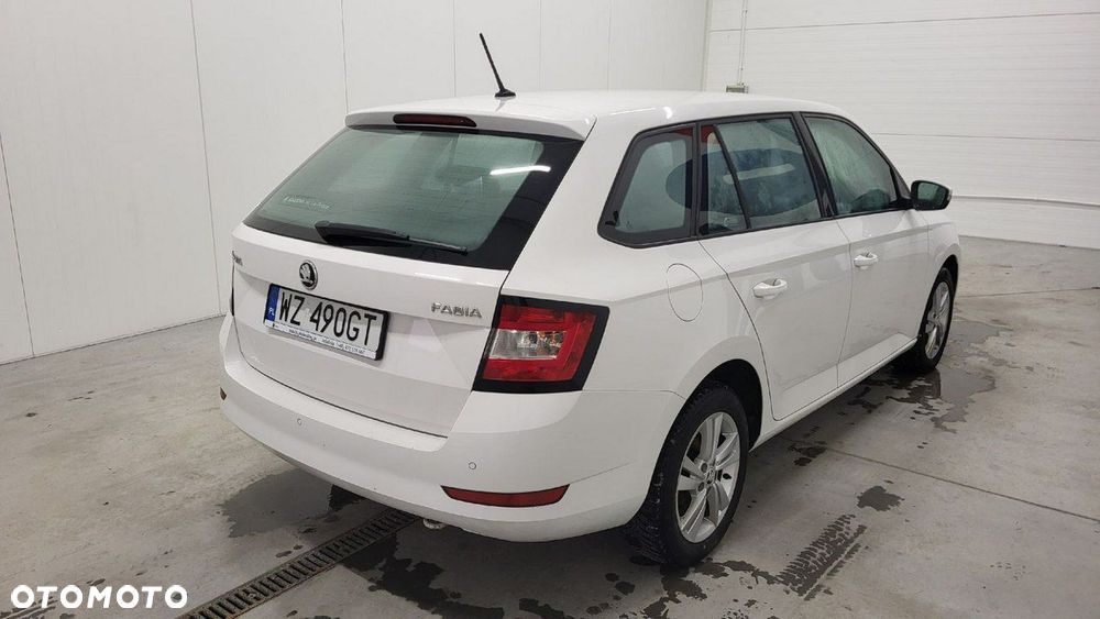 Skoda Fabia 1.0 TSI Ambition - 6