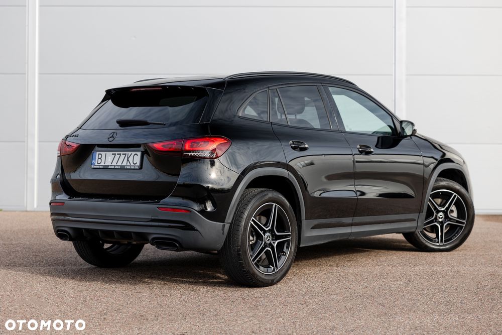 Mercedes-Benz GLA 250 8G-DCT AMG Line - 5