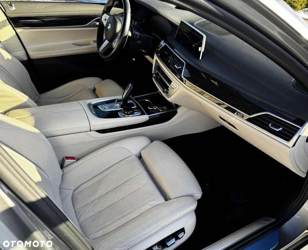 BMW Seria 7 730d xDrive - 8