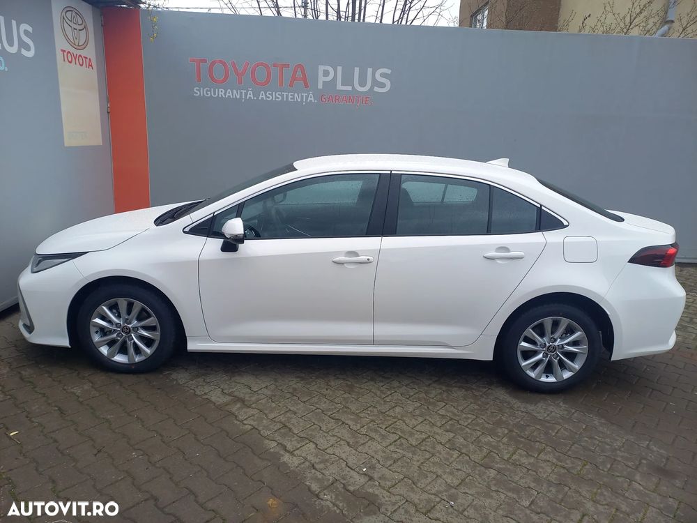 Toyota Corolla Sedan 1.8 HSD Business - 2