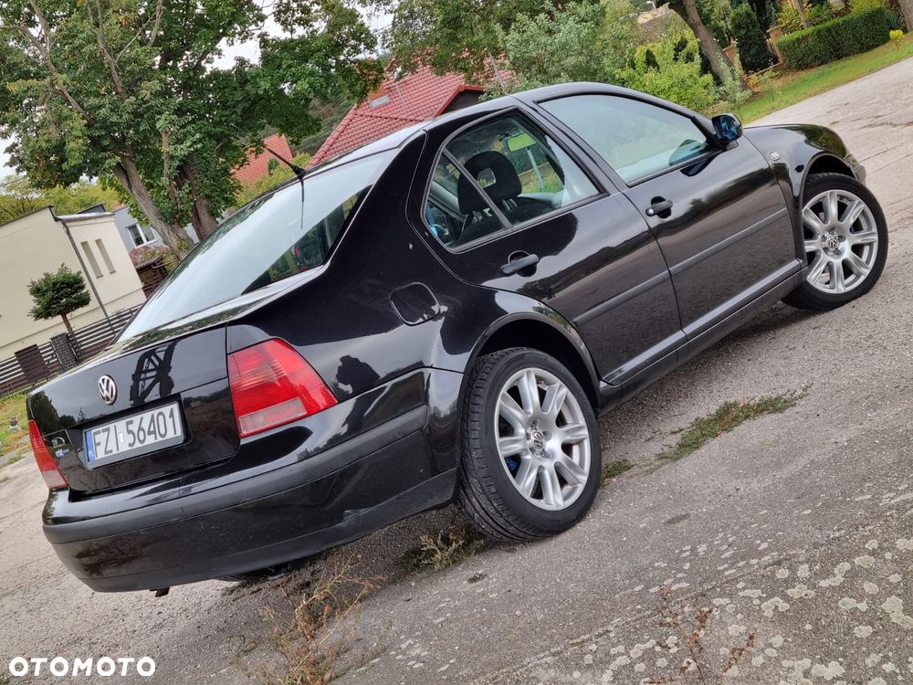 Volkswagen Bora Variant 1.6 - 7