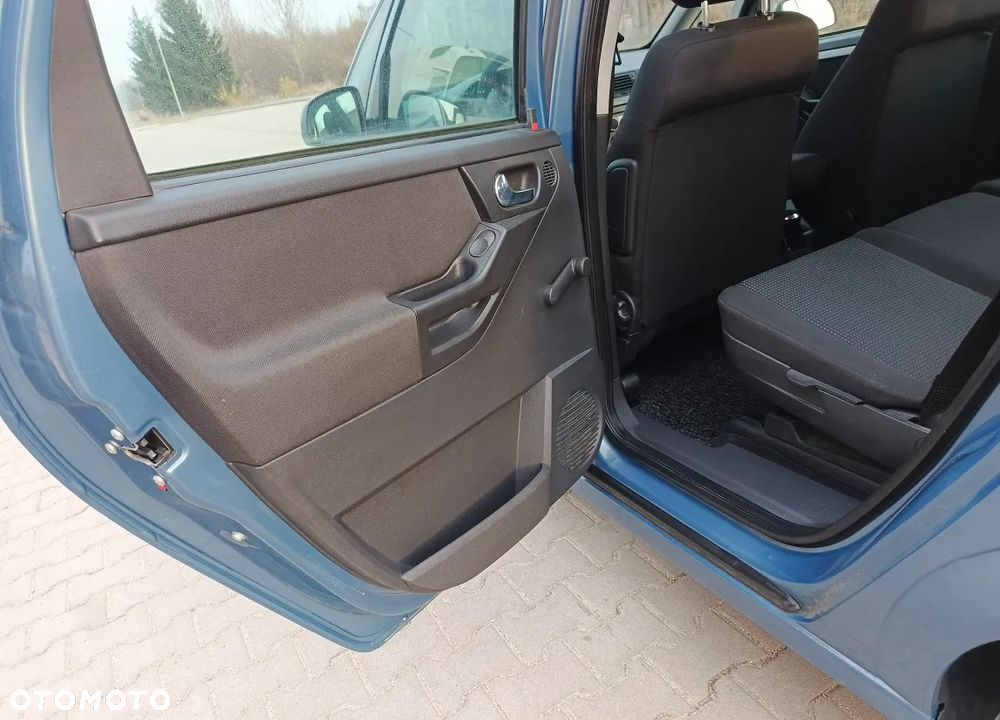 Opel Meriva 1.6 16V Innovation - 25