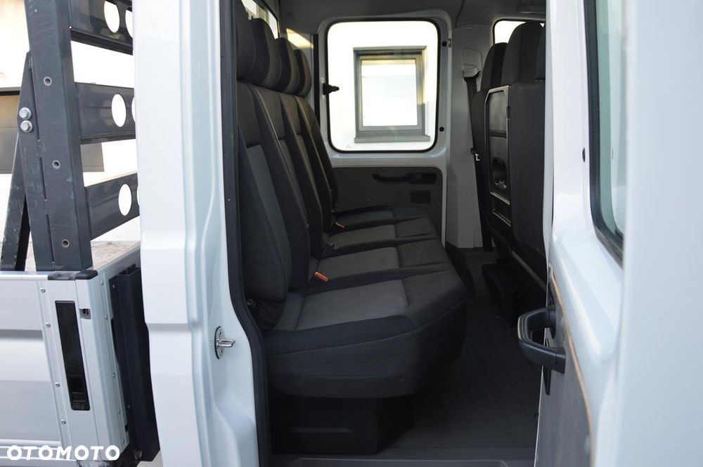 Volkswagen Crafter - 28