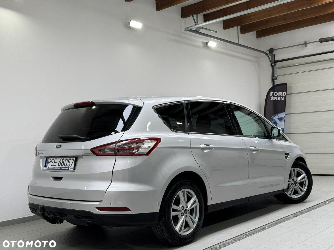 Ford S-Max - 7