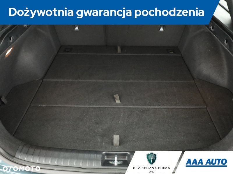 Kia Ceed - 11