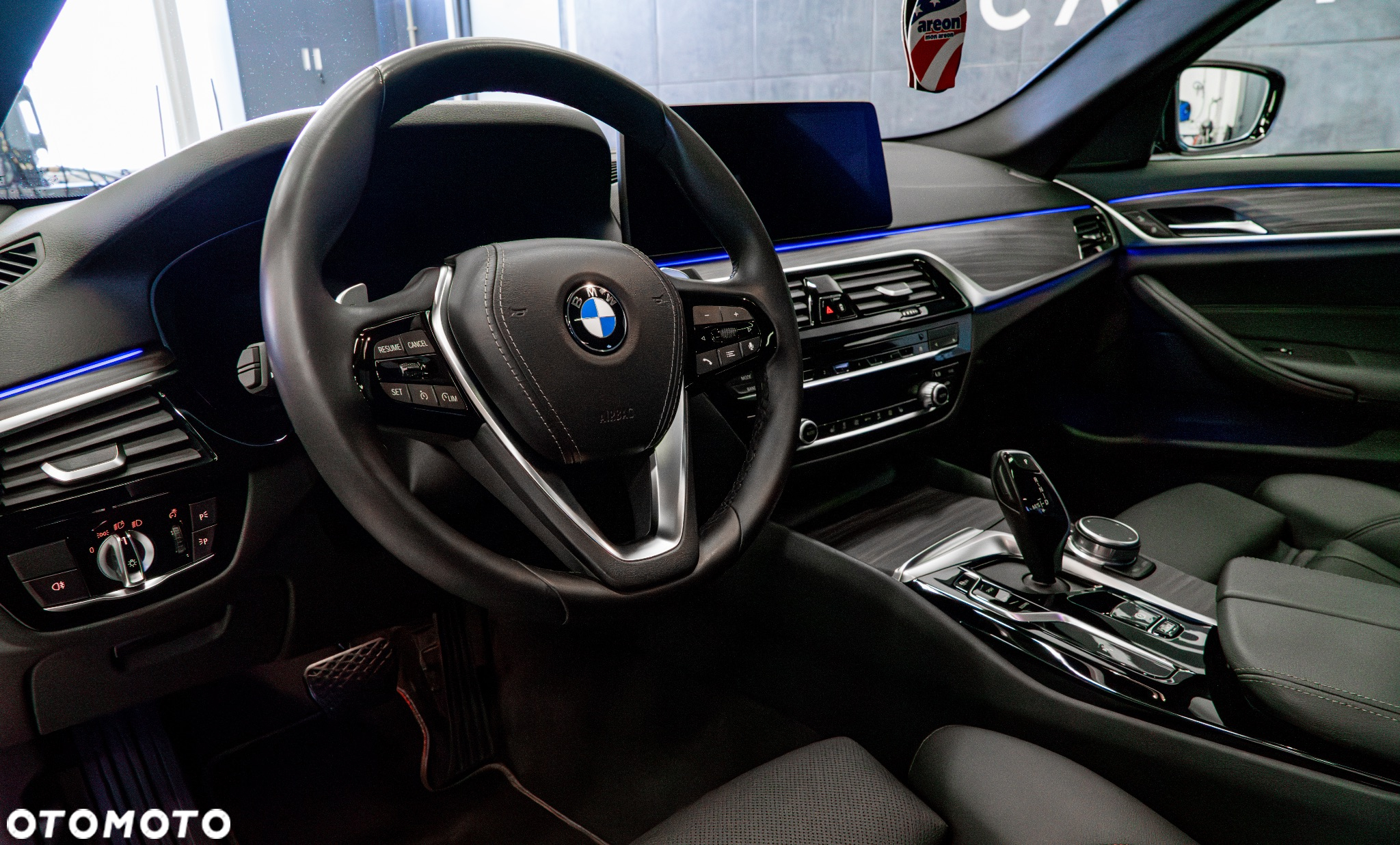 BMW Seria 5 530i - 16