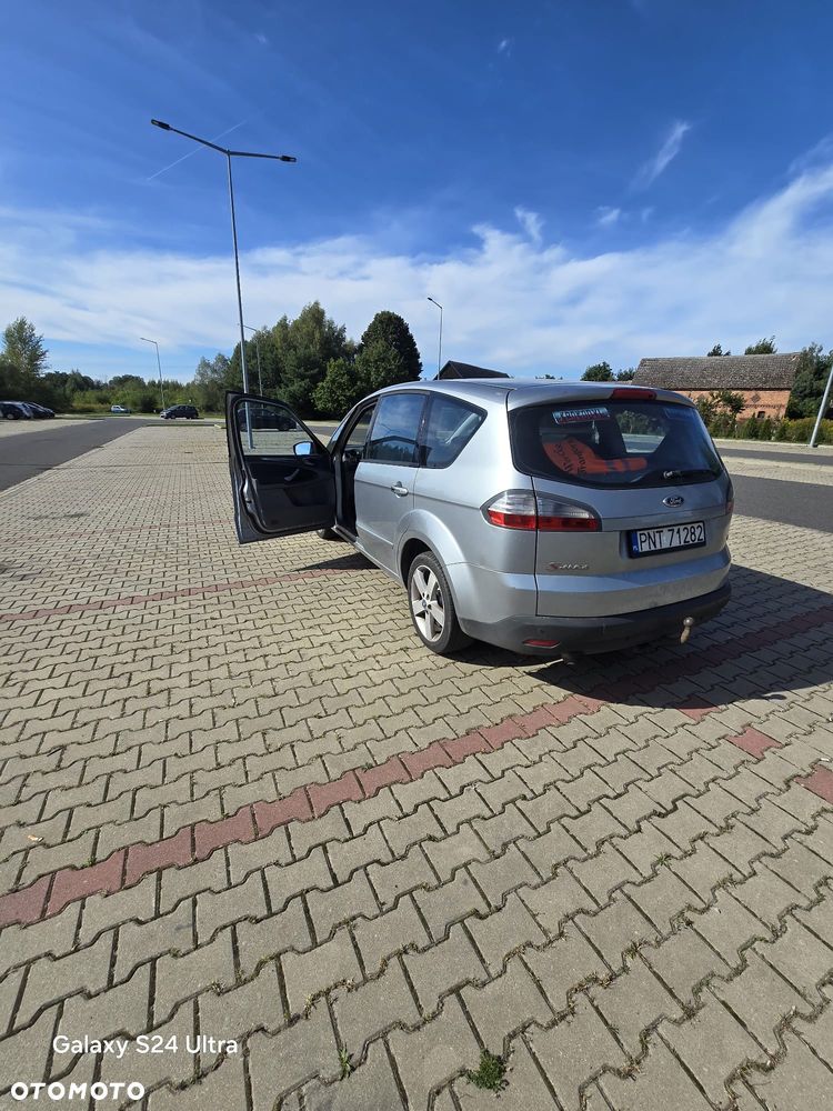 Ford S-Max - 7