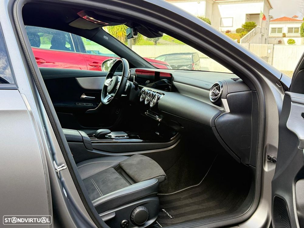 Mercedes-Benz A 250 e AMG Line - 34