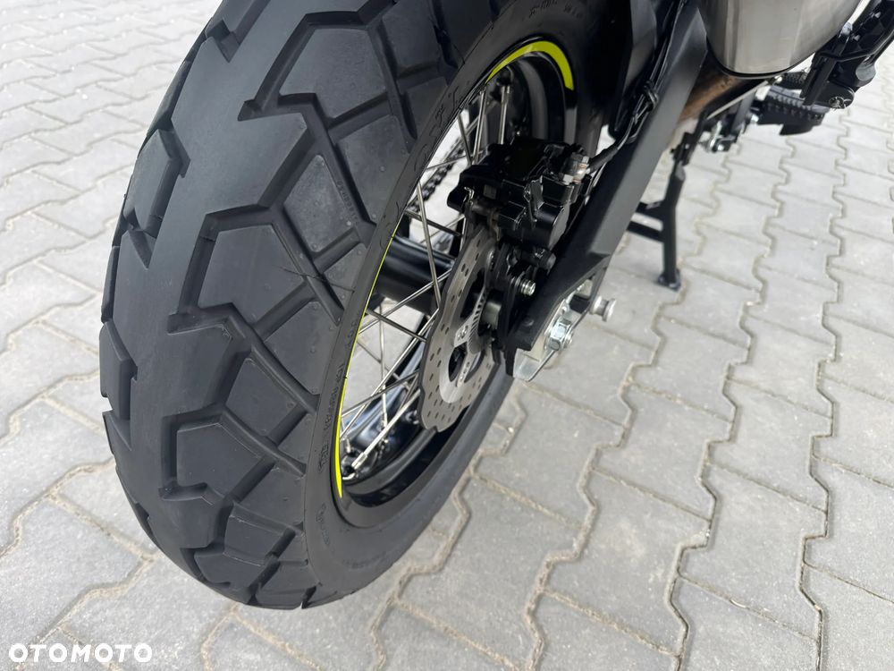 Benelli TRK 702X - 21