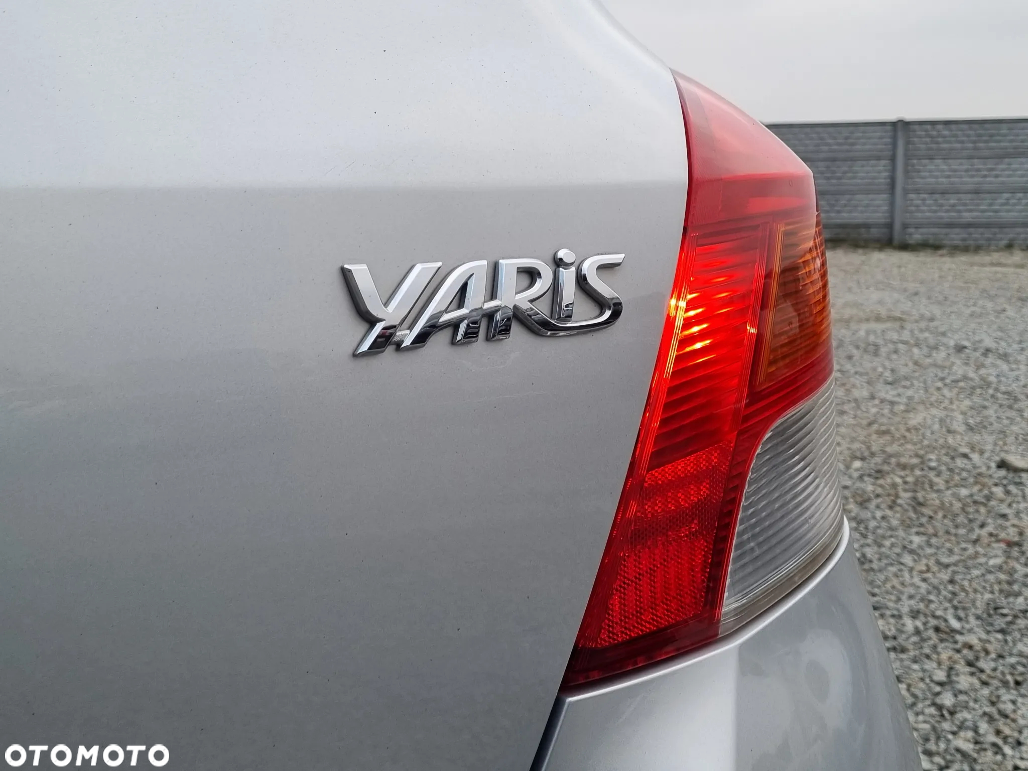 Toyota Yaris 1.33 VVT-i Life - 21