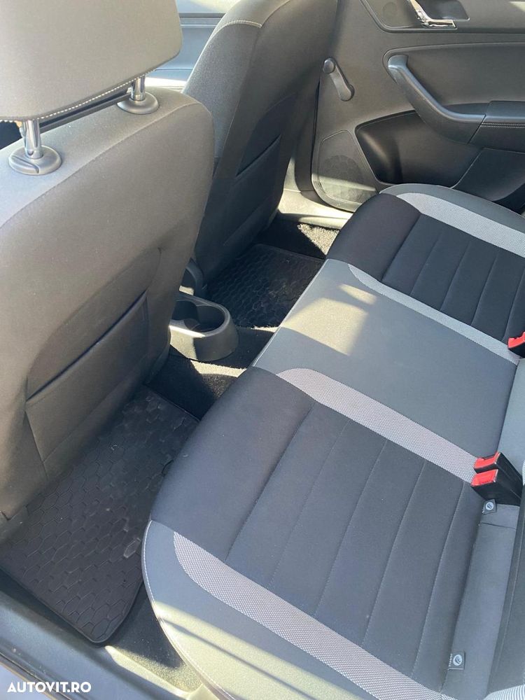 Skoda RAPID 1.2 TSI Ambition - 9