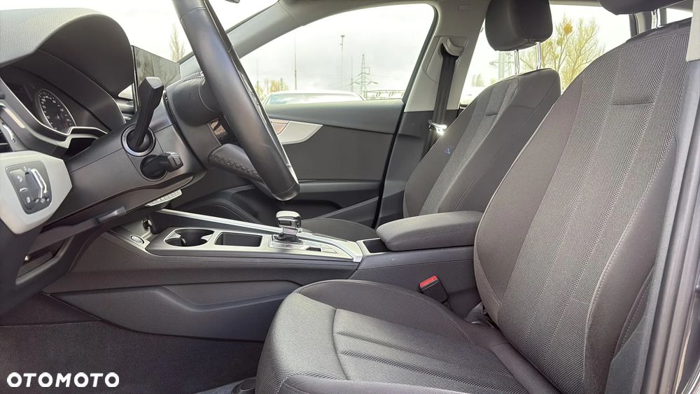 Audi A4 Avant 35 TFSI mHEV S tronic - 10