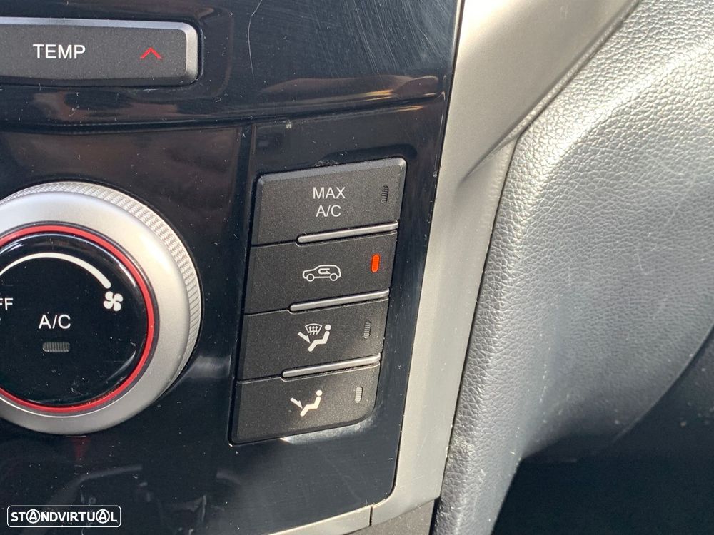 SsangYong Tivoli - 39