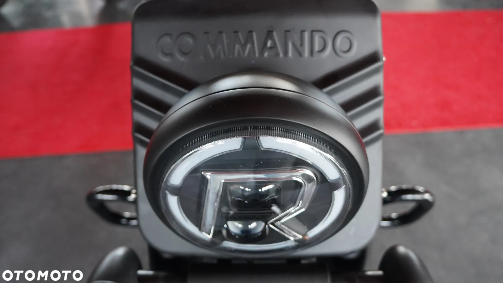 UM Renegade Commando - 13