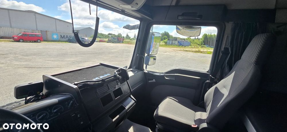 MAN TGL 8.240 4X2 BL - 6