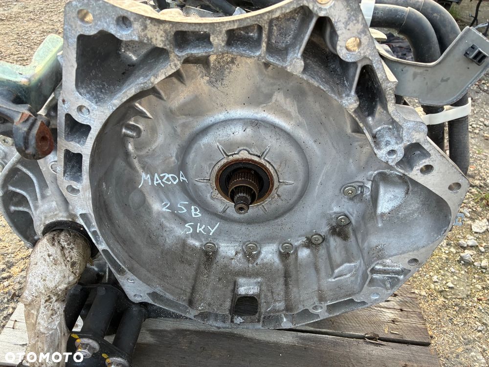 【452】セツ。ページ Używany Kompletne skrzynie - 1 199 PLN - Otomoto.pl