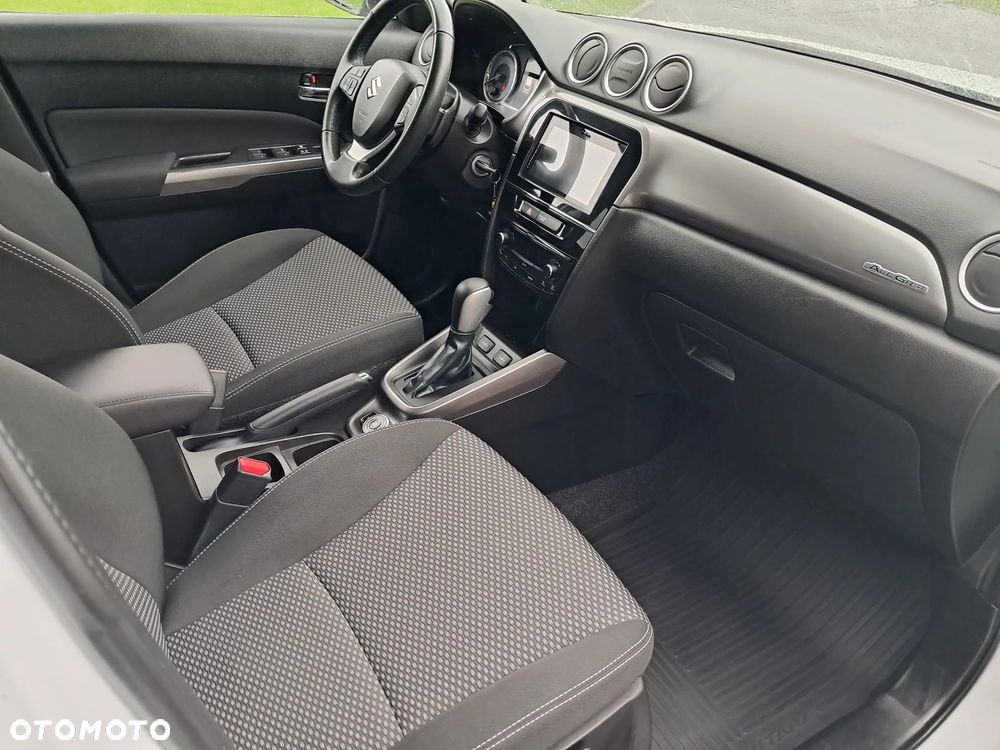 Suzuki Vitara 1.4 Boosterjet Premium 4WD - 7