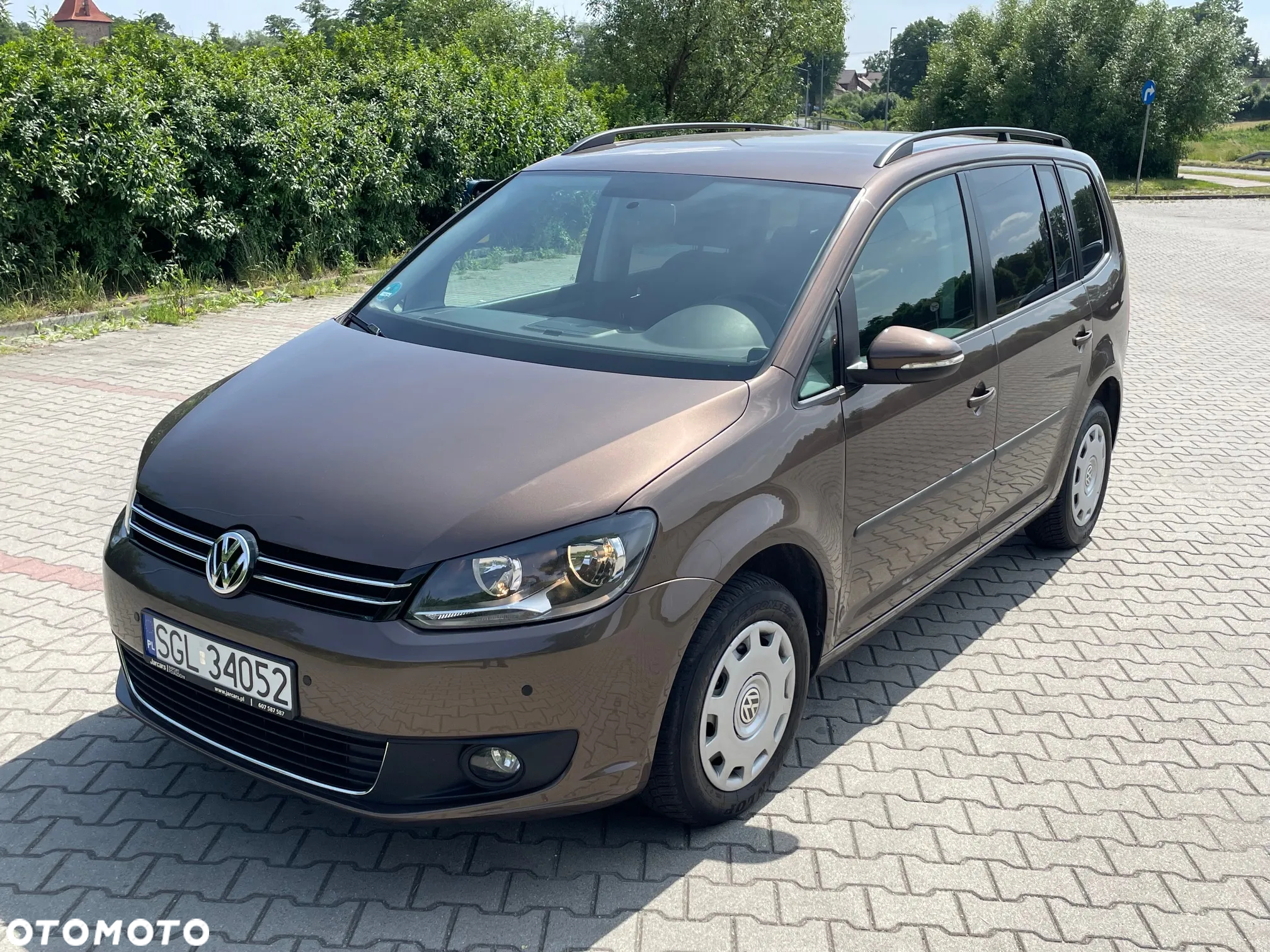 Volkswagen Touran 1.6 TDI DPF BlueMotion Technology DSG Trendline - 8