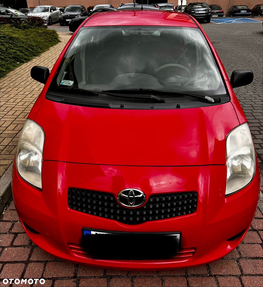 Toyota Yaris 1.3 Luna - 4