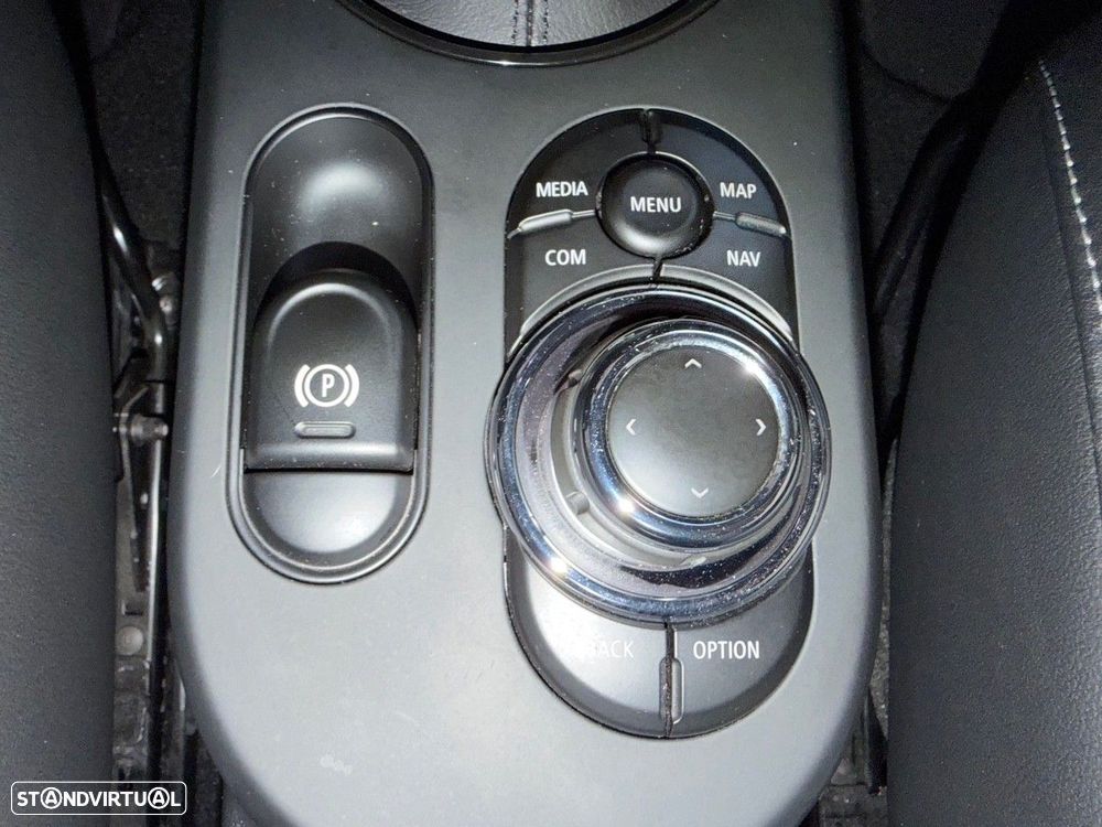 MINI 3 Portas Cooper SE - 27