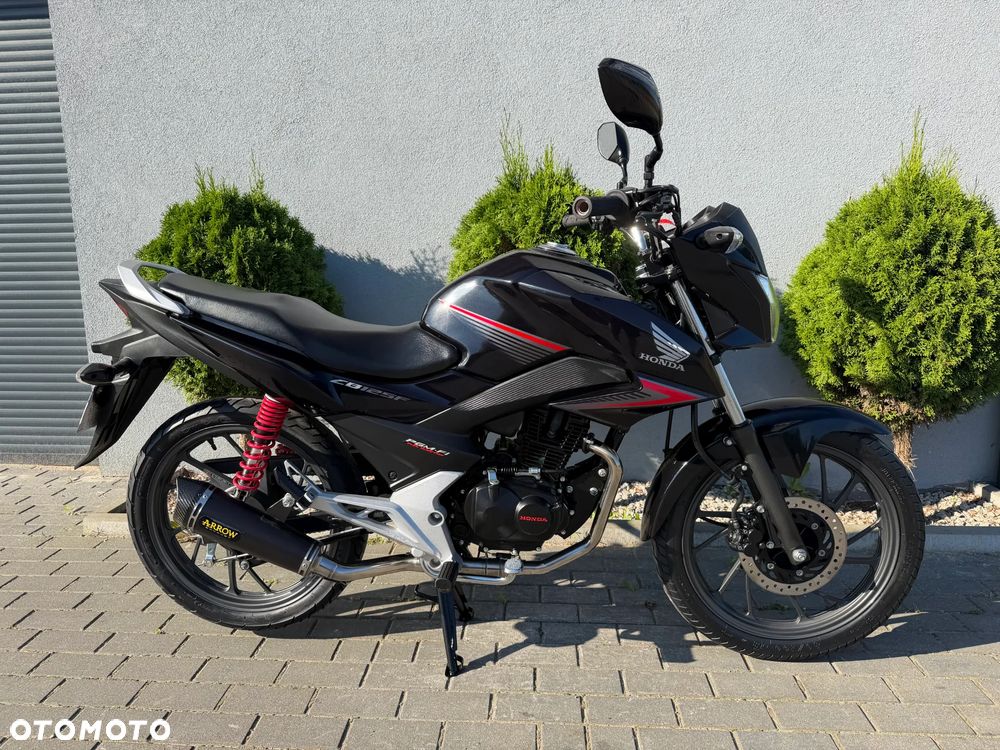 Honda CBF - 2