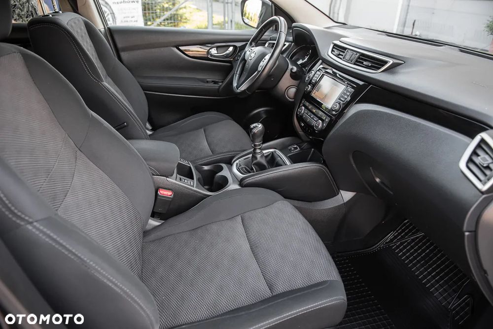 Nissan Qashqai 1.6 dCi DPF tekna - 28