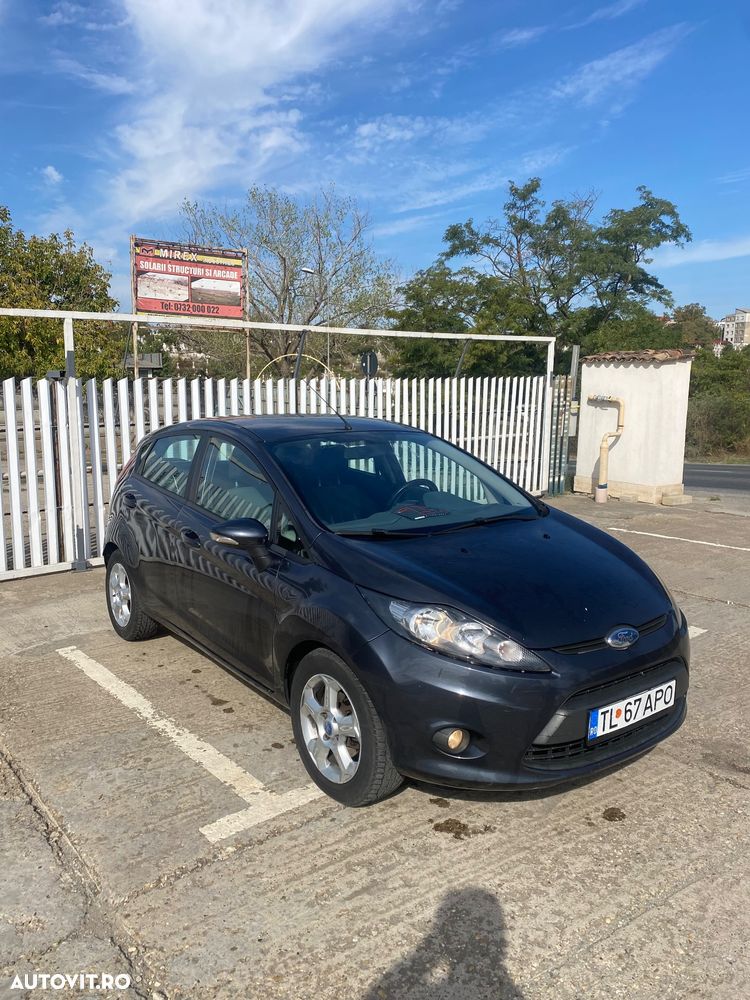 Ford Fiesta 1.4 TDCI - 8
