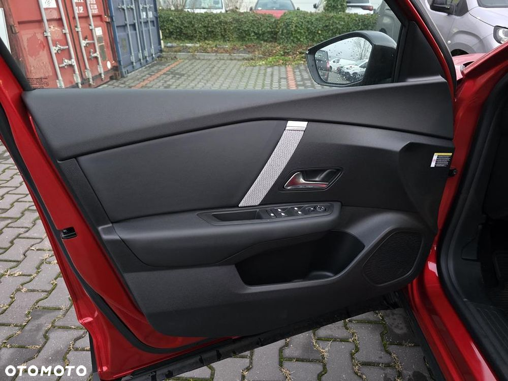 Citroën C4 1.2 PureTech Plus S&S EAT8 - 10