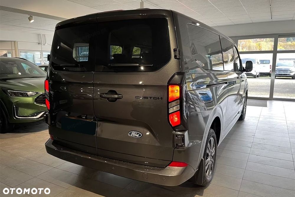 Ford Transit Custom - 5
