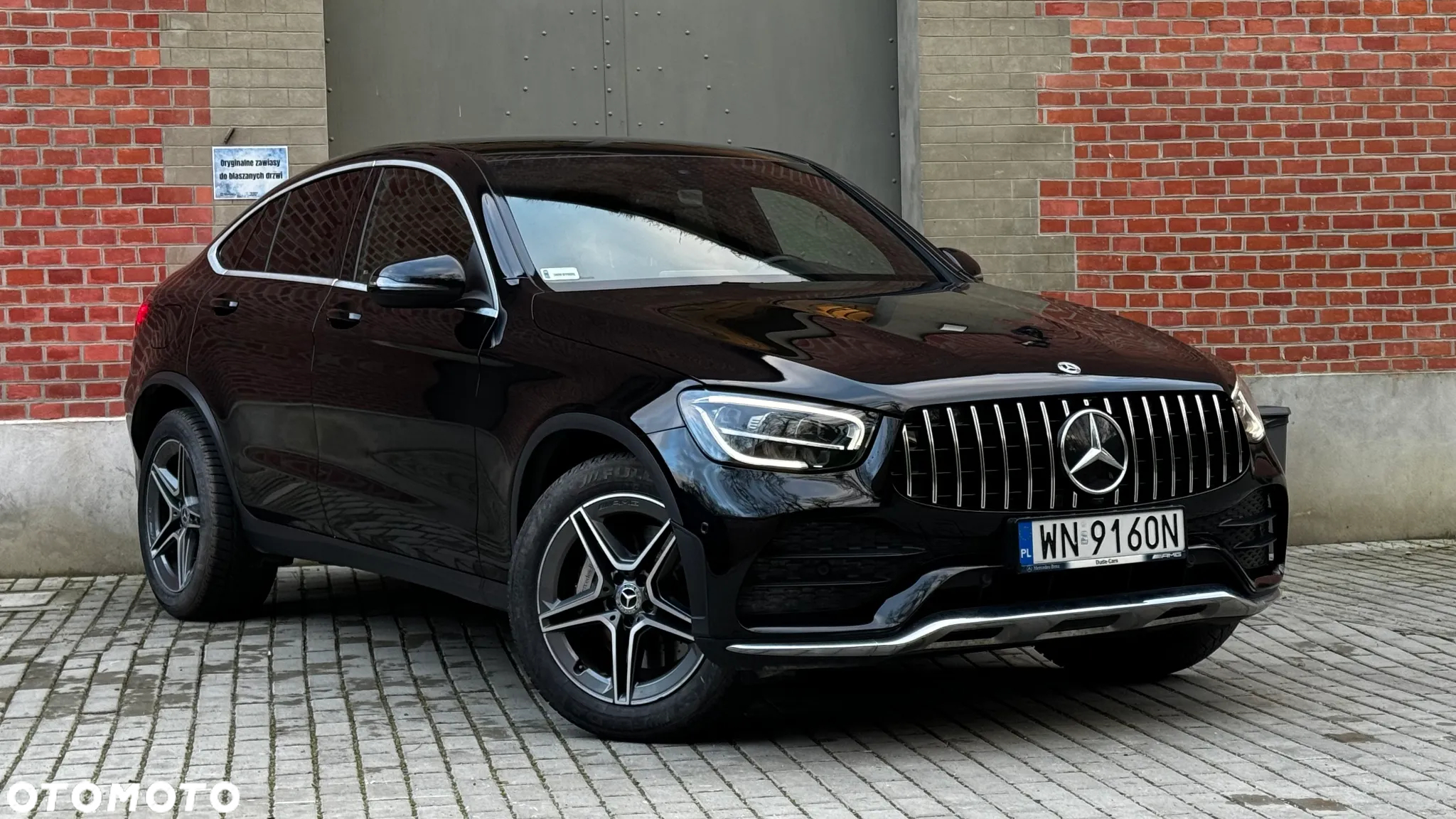 Mercedes-Benz GLC Coupe 300 e 4-Matic - 6