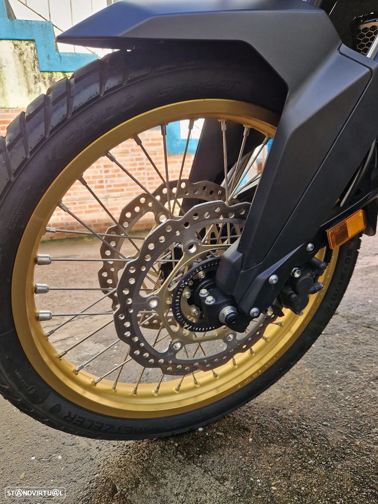 Honda Transalp XL 750 - 22