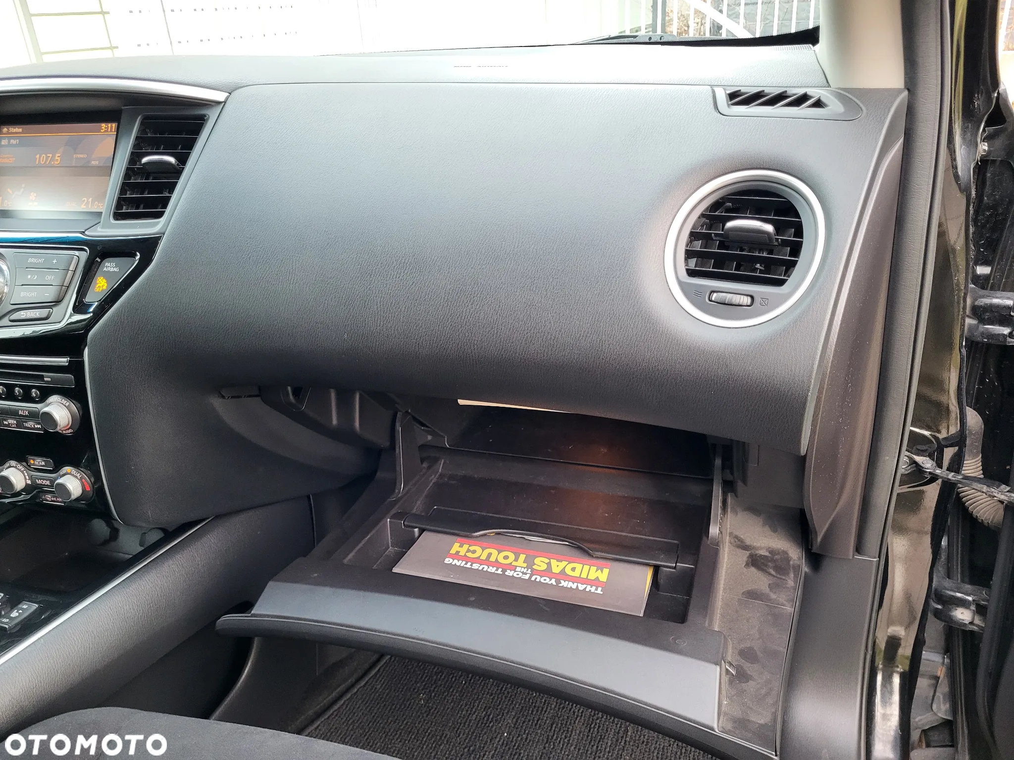 Nissan Pathfinder - 40